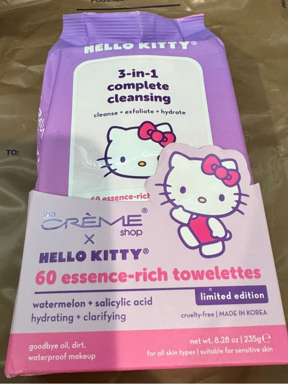 Crème X Hello Kitty Pink Skincare Set with Plush - Picture 4 of 6